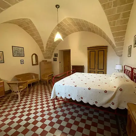 Del Prete Πανσιόν *